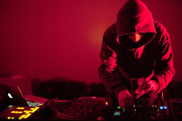 DJ Moodswinger